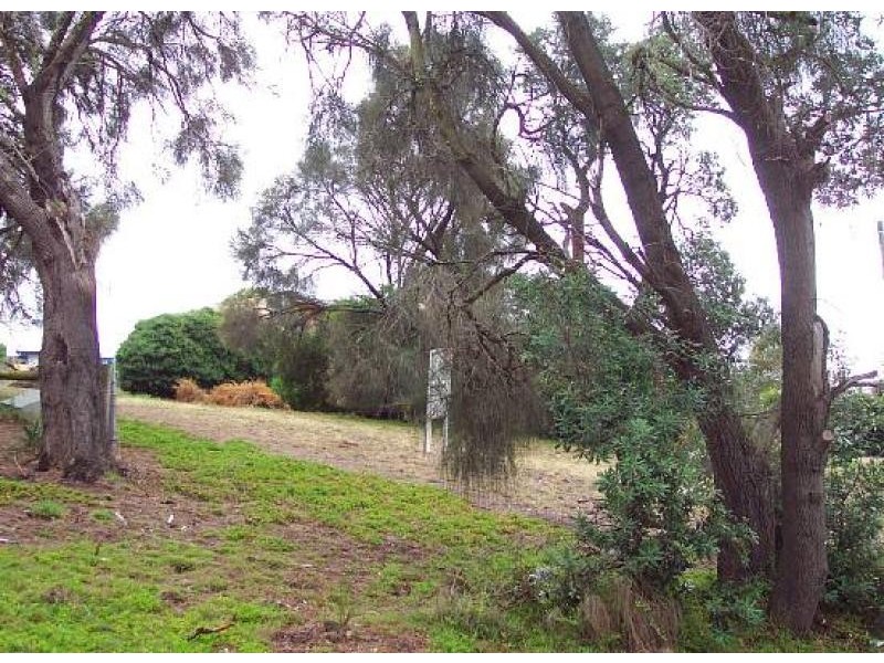 11 Catherine Street, Woodside Beach VIC 3874