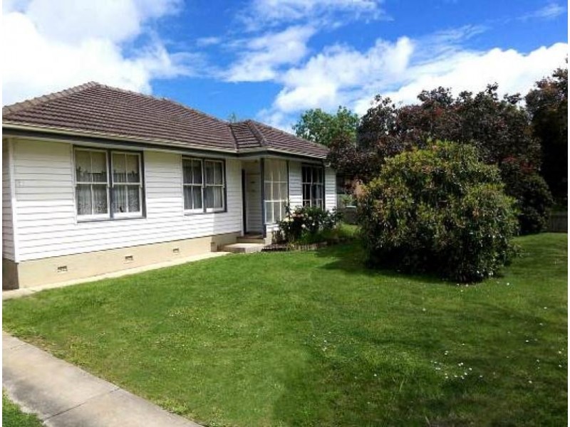 6 McMillan Crescent, Yarram VIC 3971