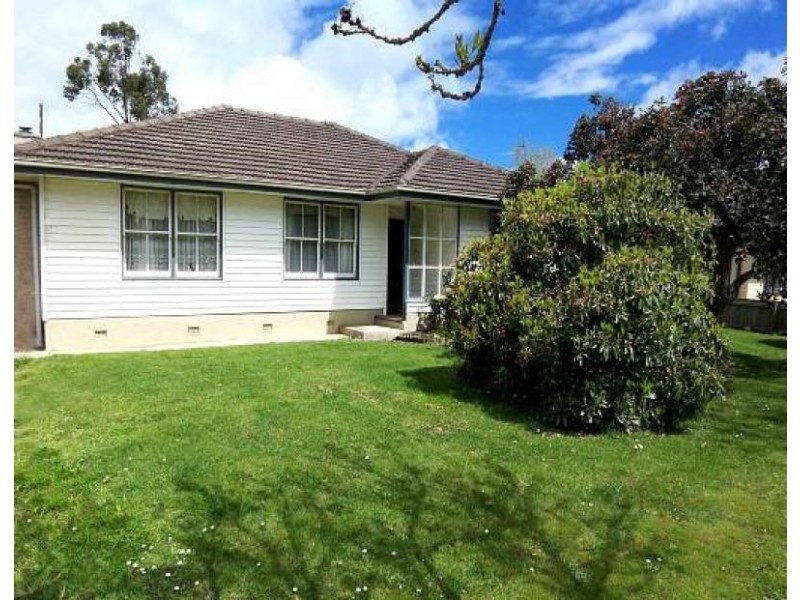 6 McMillan Crescent, Yarram VIC 3971