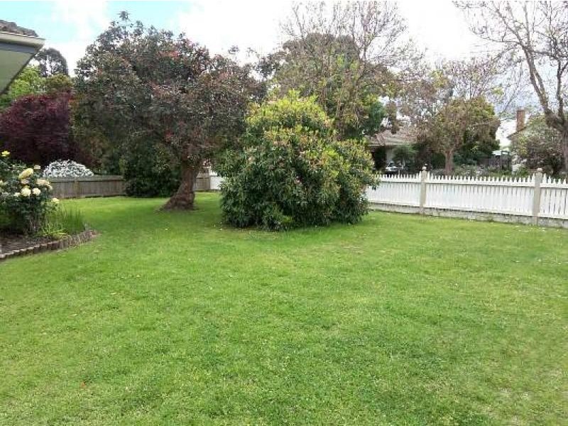 6 McMillan Crescent, Yarram VIC 3971