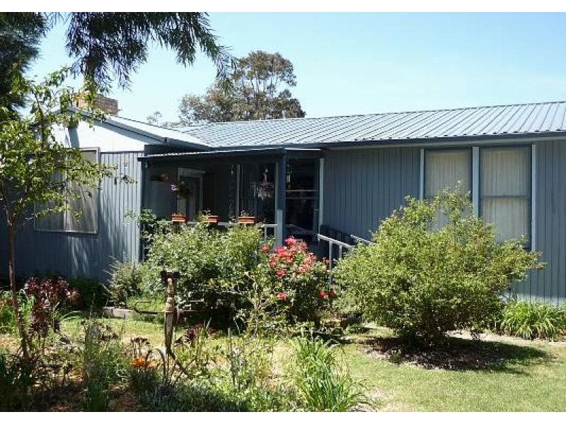 11 Station Street, Yarram VIC 3971