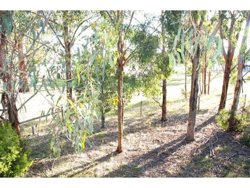 24 High Street, Woodside VIC 3874