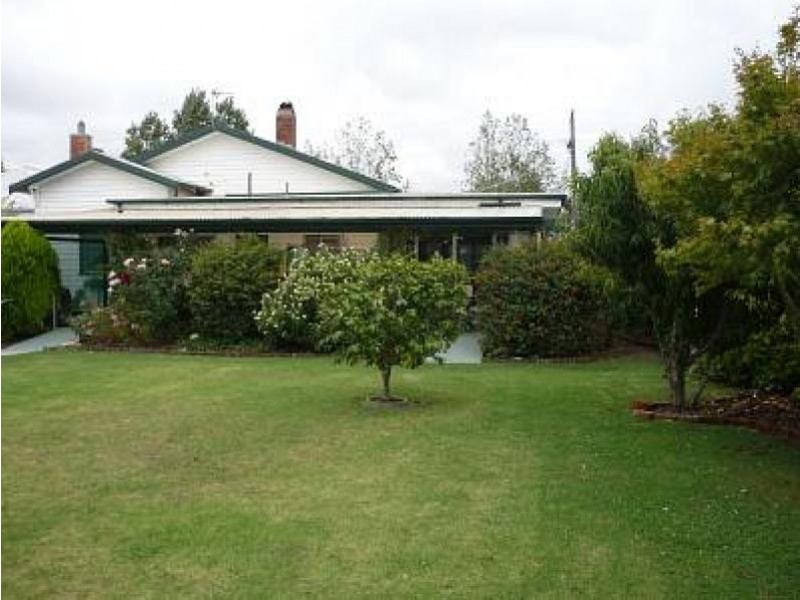 339 Commercial Road, Yarram VIC 3971