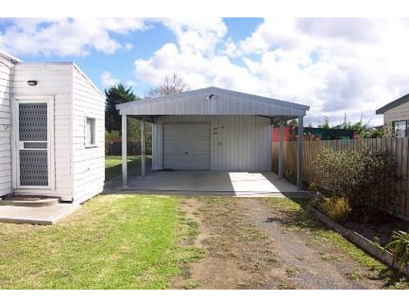 98 Union Street, Yarram VIC 3971