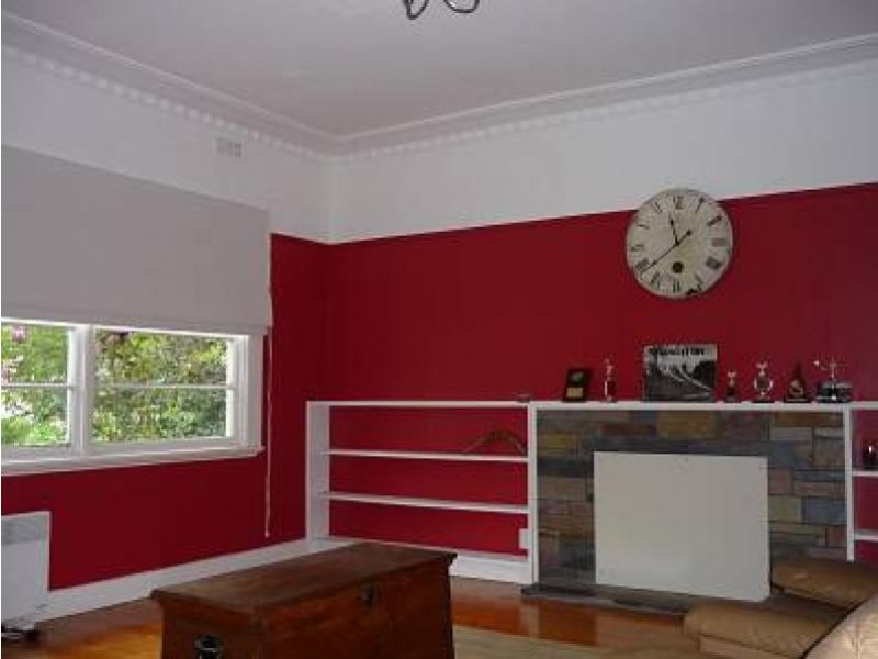 10 BRUCE STREET, Yarram VIC 3971