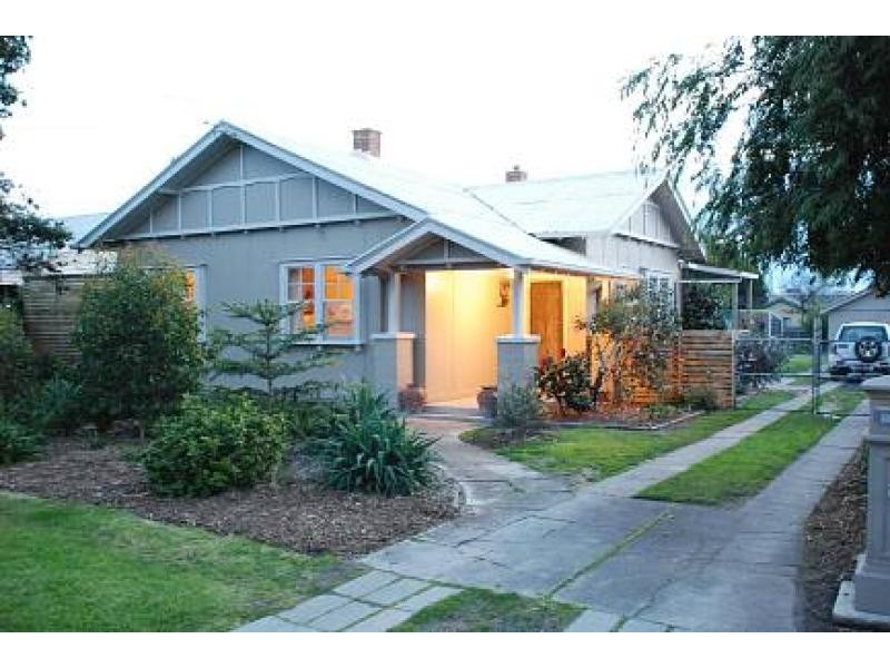 100 Union Street, Yarram VIC 3971
