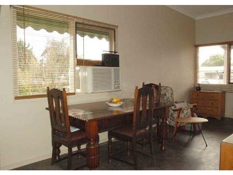 100 Union Street, Yarram VIC 3971