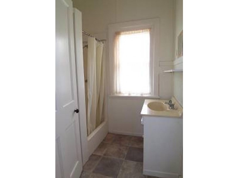 10 Lawler Street, Yarram VIC 3971