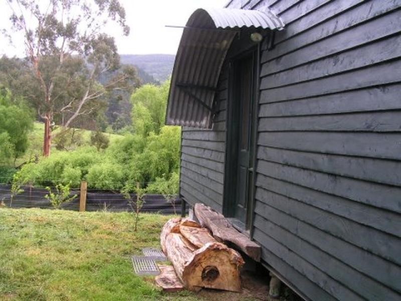 28 Dessents Road, Hiawatha VIC 3971