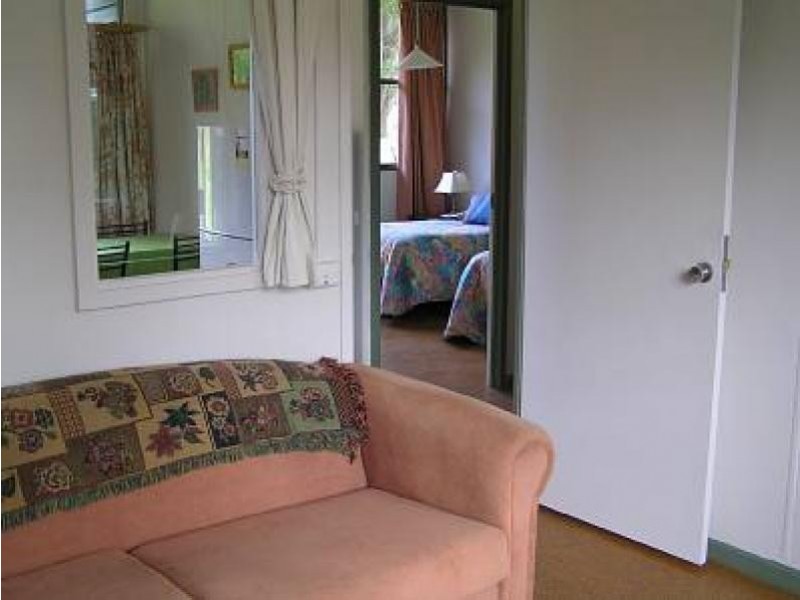 28 Dessents Road, Hiawatha VIC 3971