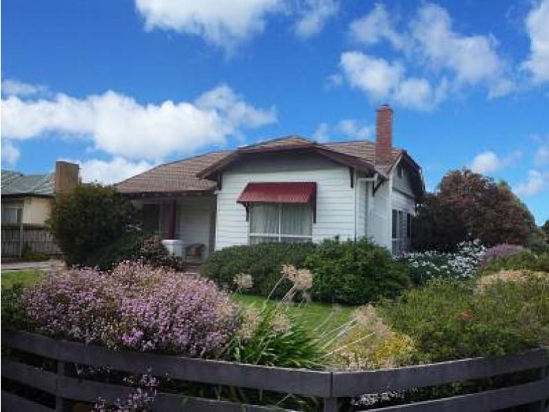 9 Lawler Street, Yarram VIC 3971