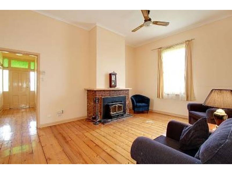 62 Nicol Street, Yarram VIC 3971