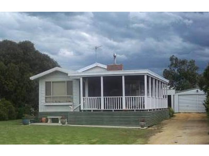 19 Albert Street, Port Albert VIC 3971