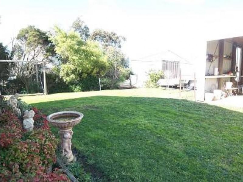 19 Albert Street, Port Albert VIC 3971