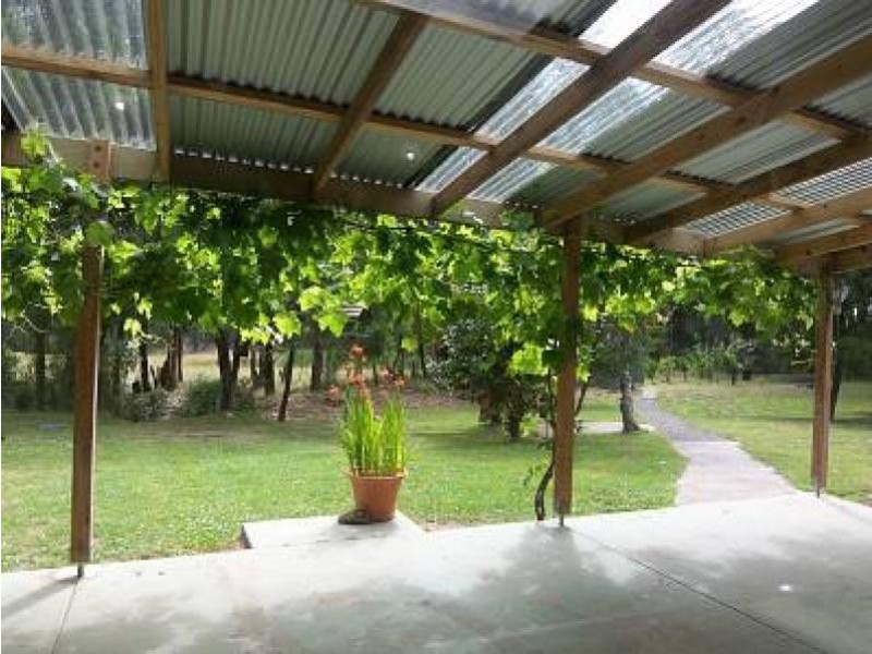 200 Hedley Range Road, Binginwarri VIC 3966