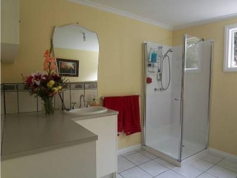 200 Hedley Range Road, Binginwarri VIC 3966
