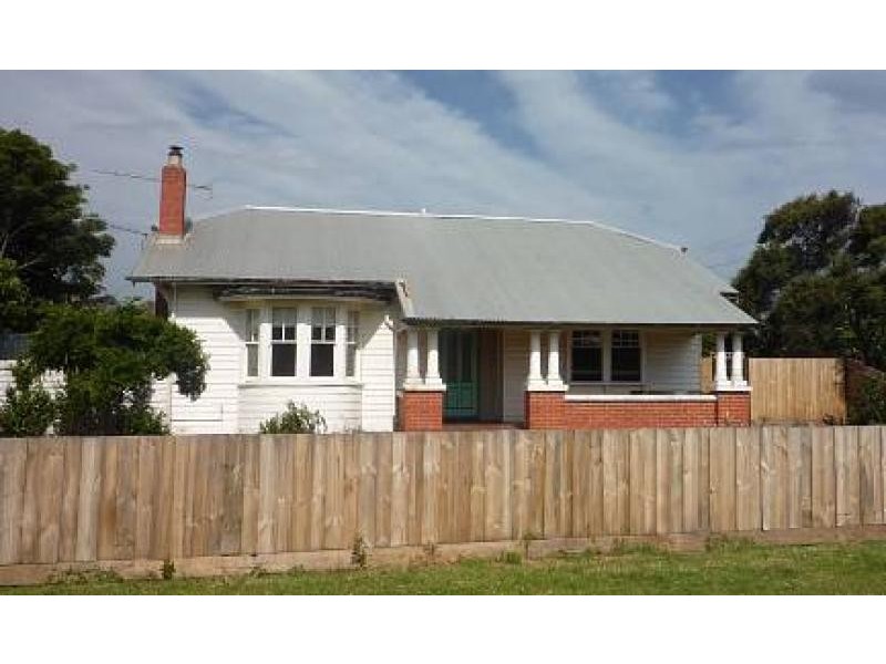 77 Union Street, Yarram VIC 3971