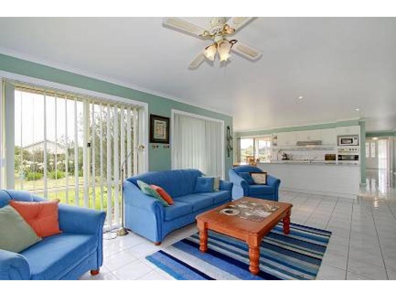 3 Gowrie Rise, Woodside Beach VIC 3874