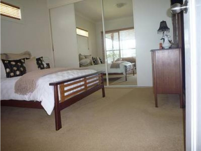 63 Commercial Road, Yarram VIC 3971