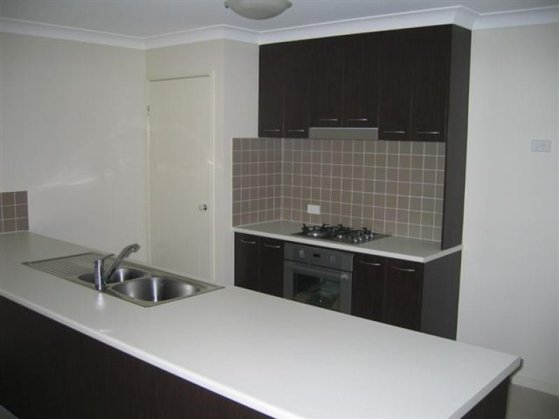 17 KILKIVAN STREET, Ormeau QLD 4208