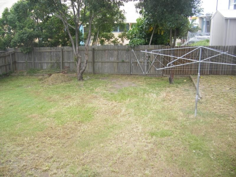 7 WALTER STREET, Logan Central QLD 4114