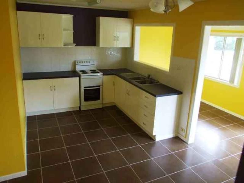 7 WILDE STREET, Kingston QLD 4114