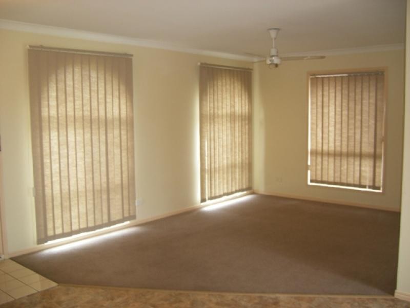 5 CRAIG STREET, Crestmead QLD 4132