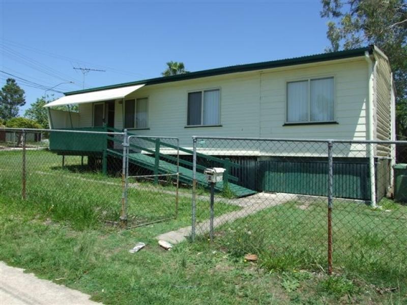 2 PRINCE STREET, Woodridge QLD 4114