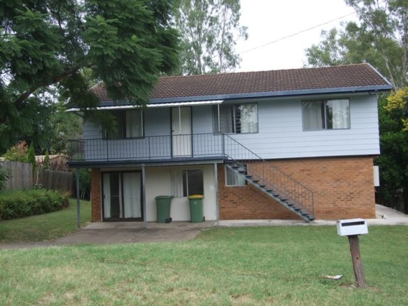 10 ALAWOONA STREET, Redbank Plains QLD 4301