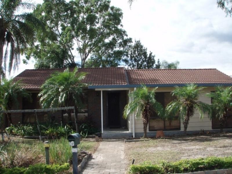 10 LIMOSA COURT, Crestmead QLD 4132