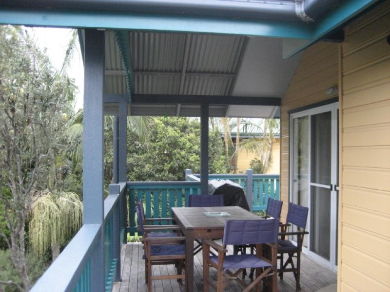 18 Helen Street, South Golden Beach NSW 2483