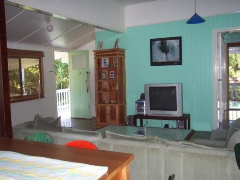 13 The Esplanade, New Brighton NSW 2483