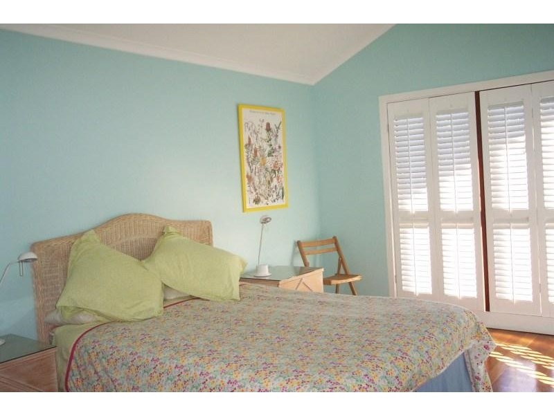 2 Robin Street, South Golden Beach NSW 2483