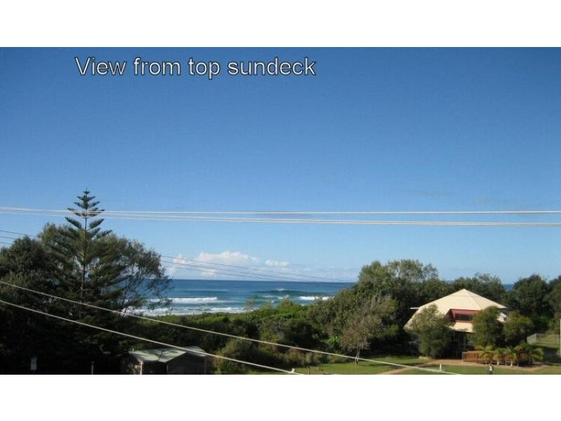 1 Pacific Esplanade, South Golden Beach NSW 2483
