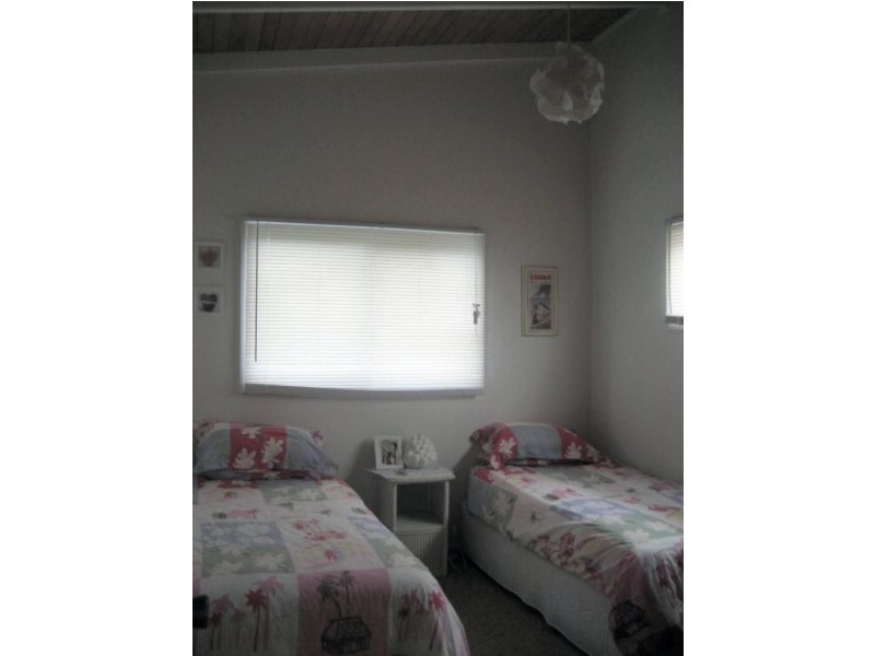 1 Pacific Esplanade, South Golden Beach NSW 2483