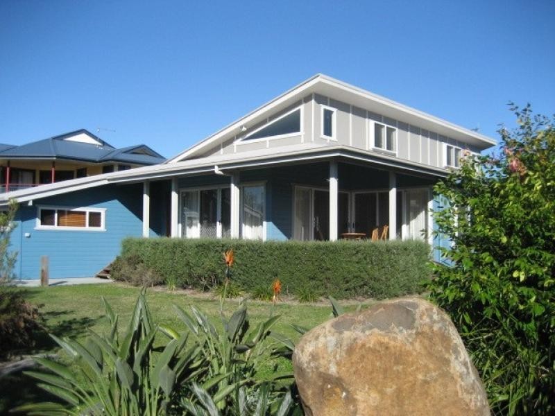 9 Mia Court, South Golden Beach NSW 2483