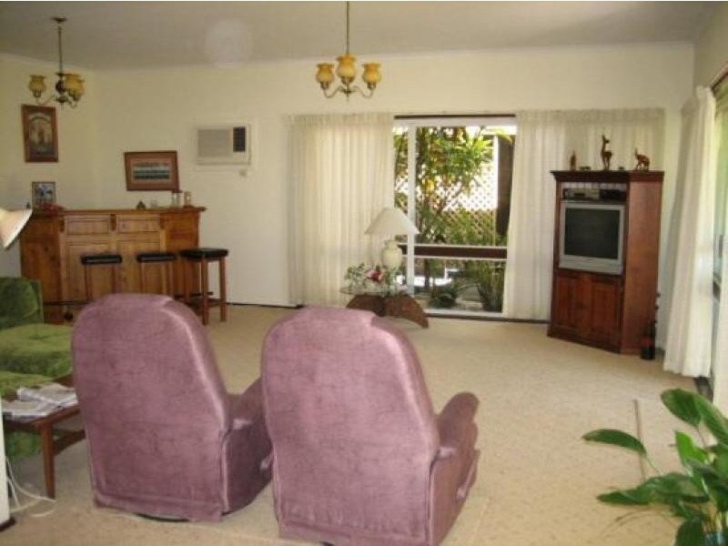 56 Narooma Drive, Ocean Shores NSW 2483