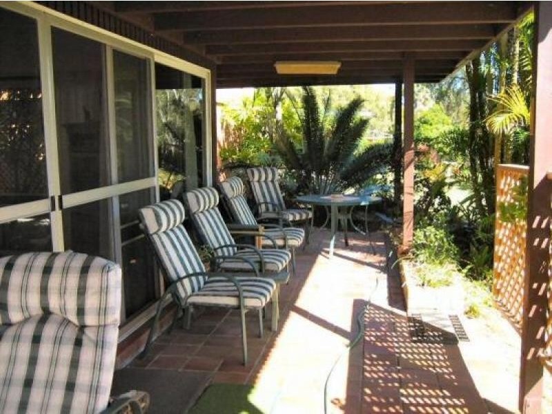 56 Narooma Drive, Ocean Shores NSW 2483