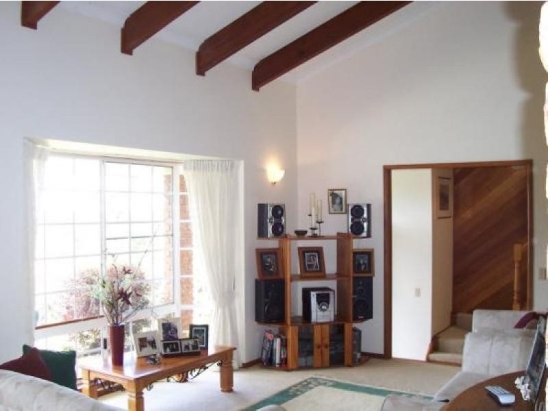 33 Yamble Drive, Ocean Shores NSW 2483