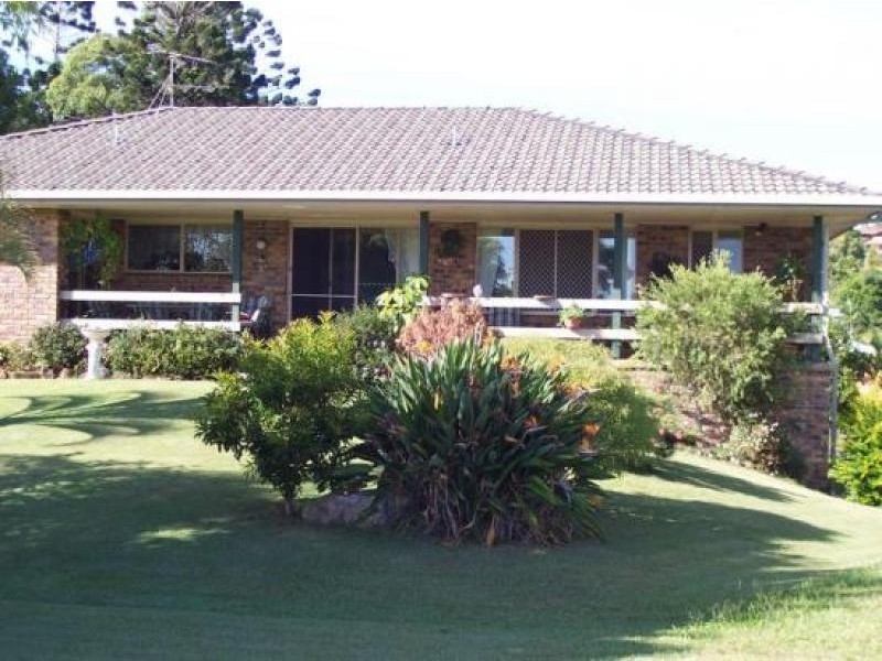 20 Narooma Drive, Ocean Shores NSW 2483