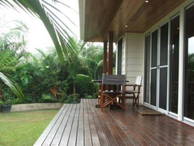 17 MIA COURT, Ocean Shores NSW 2483