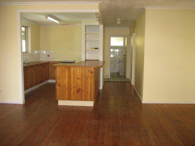 20 RAJAH ROAD, Ocean Shores NSW 2483