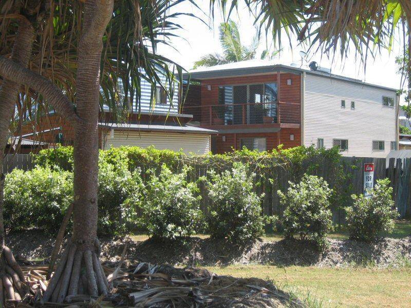 9 PACIFIC ESPLANADE, South Golden Beach NSW 2483
