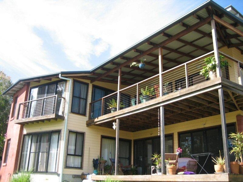 2 Coomburra Crescent, Ocean Shores NSW 2483