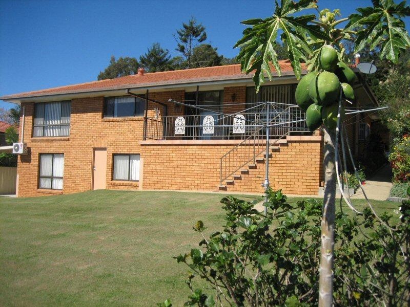 40 Yamble Drive, Ocean Shores NSW 2483