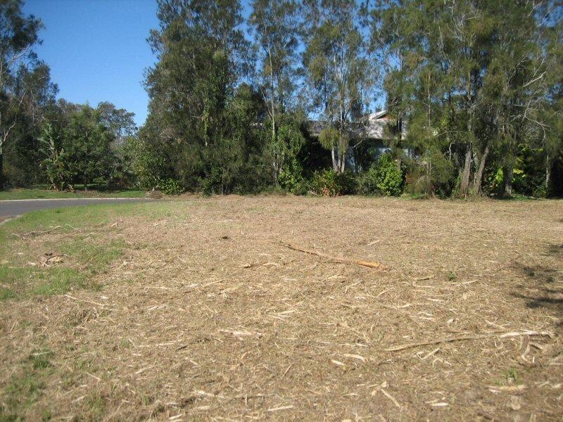 5 CANOWINDRA COURT, South Golden Beach NSW 2483