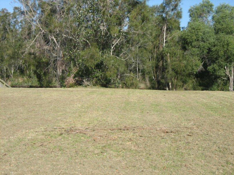 17 Natan Court, Ocean Shores NSW 2483