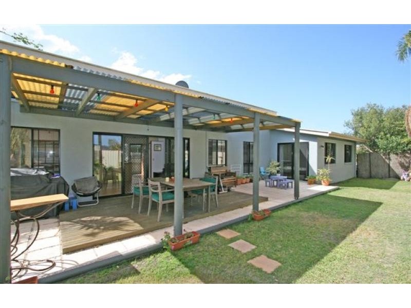 7 AURANA PLACE, Brunswick Heads NSW 2483