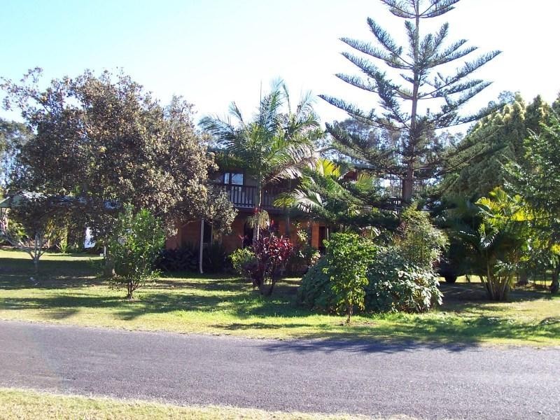 28 ROYAL AVENUE, South Golden Beach NSW 2483
