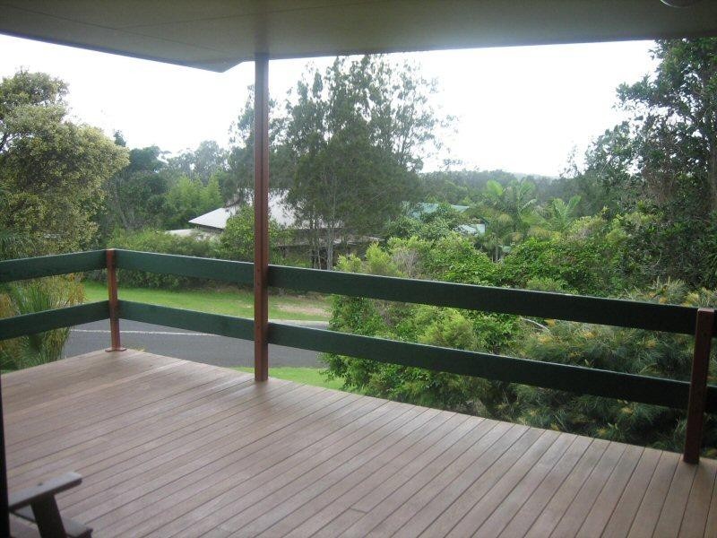 7 YENGARIE WAY, Ocean Shores NSW 2483